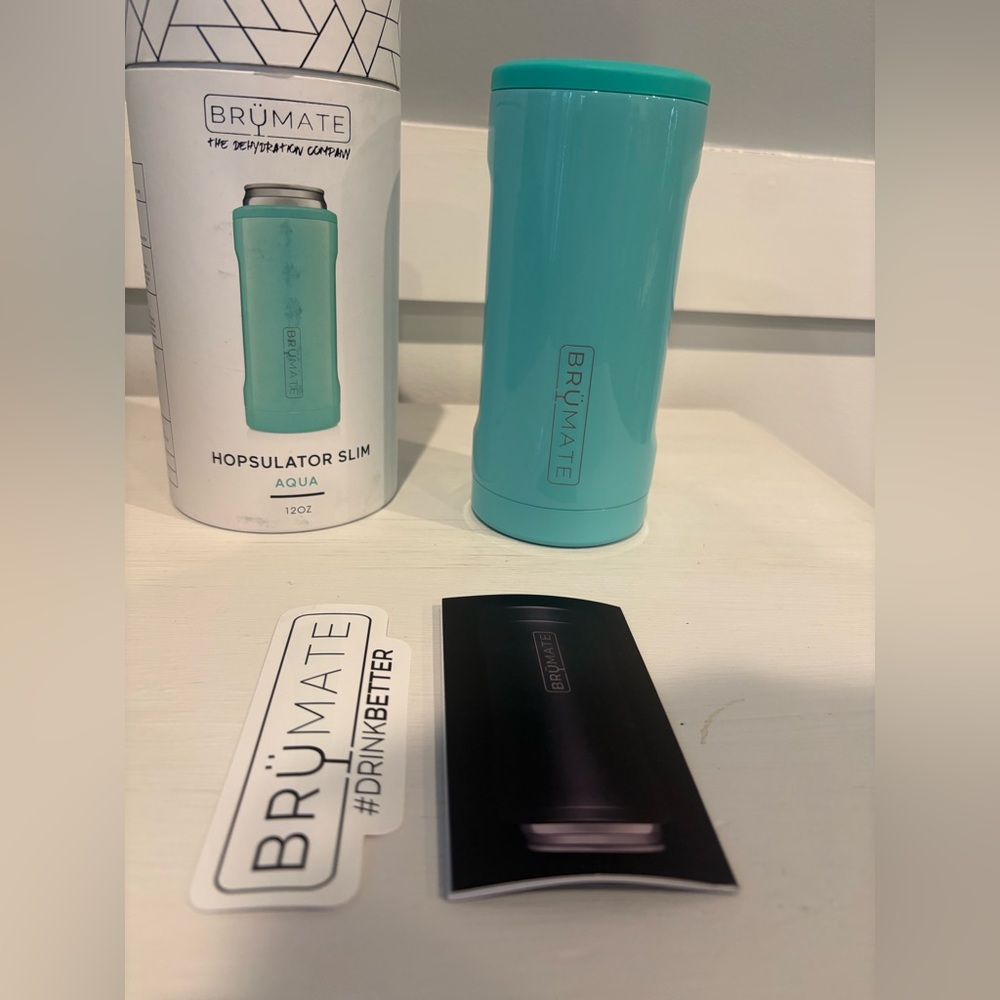 Brumate Hopsulator Slim Insulated Can Cooler Aqua for 12 oz slim Can NEW